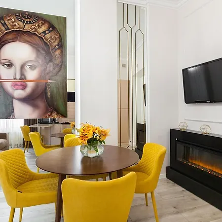 Avangard Deluxe Art Apart Lviv Exterior photo