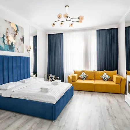 Avangard Deluxe Art Apart Lviv Exterior photo