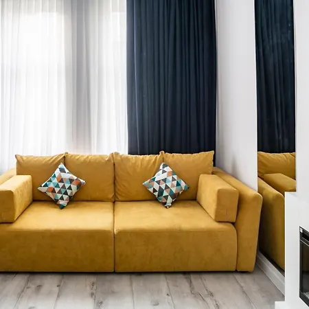 Avangard Deluxe Art Apart Lviv Exterior photo
