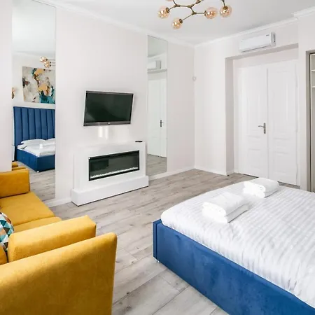 Avangard Deluxe Art Apart Lviv Exterior photo