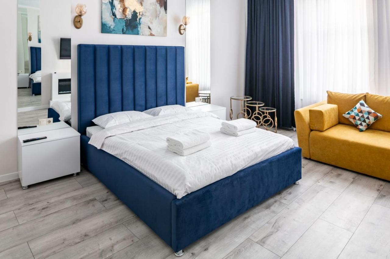 Avangard Deluxe Art Apartment